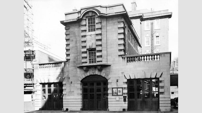 Exterior of Kensington Fire Station in around 1948.